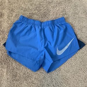 Nike athletic shorts size M
